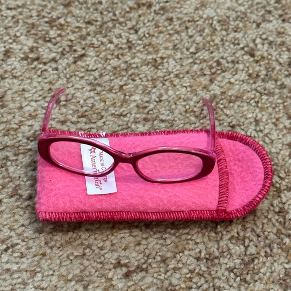 American Girl brand Desk & School Truly Me set - Picture 6 of 6